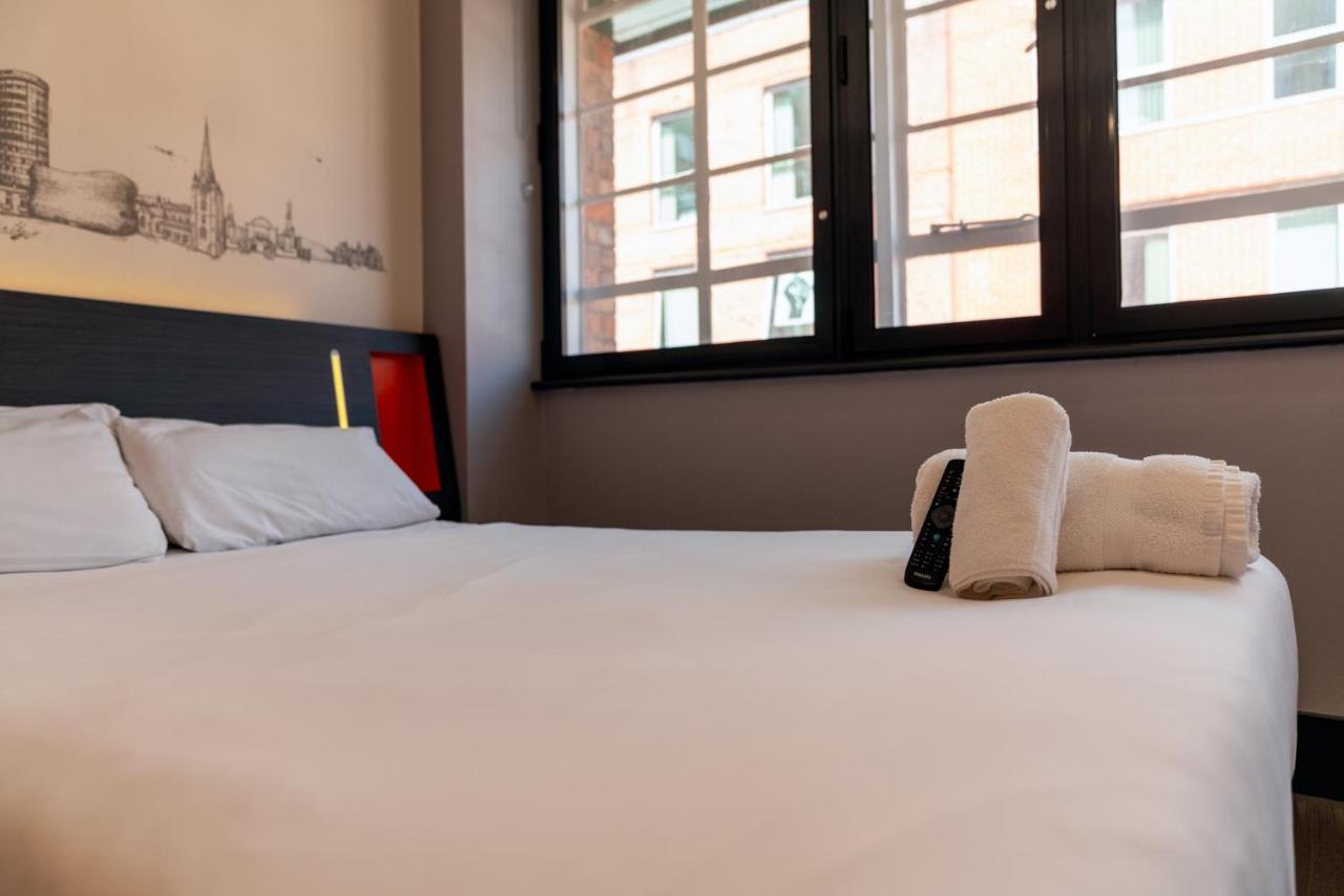 Easyhotel Бирмингам Екстериор снимка