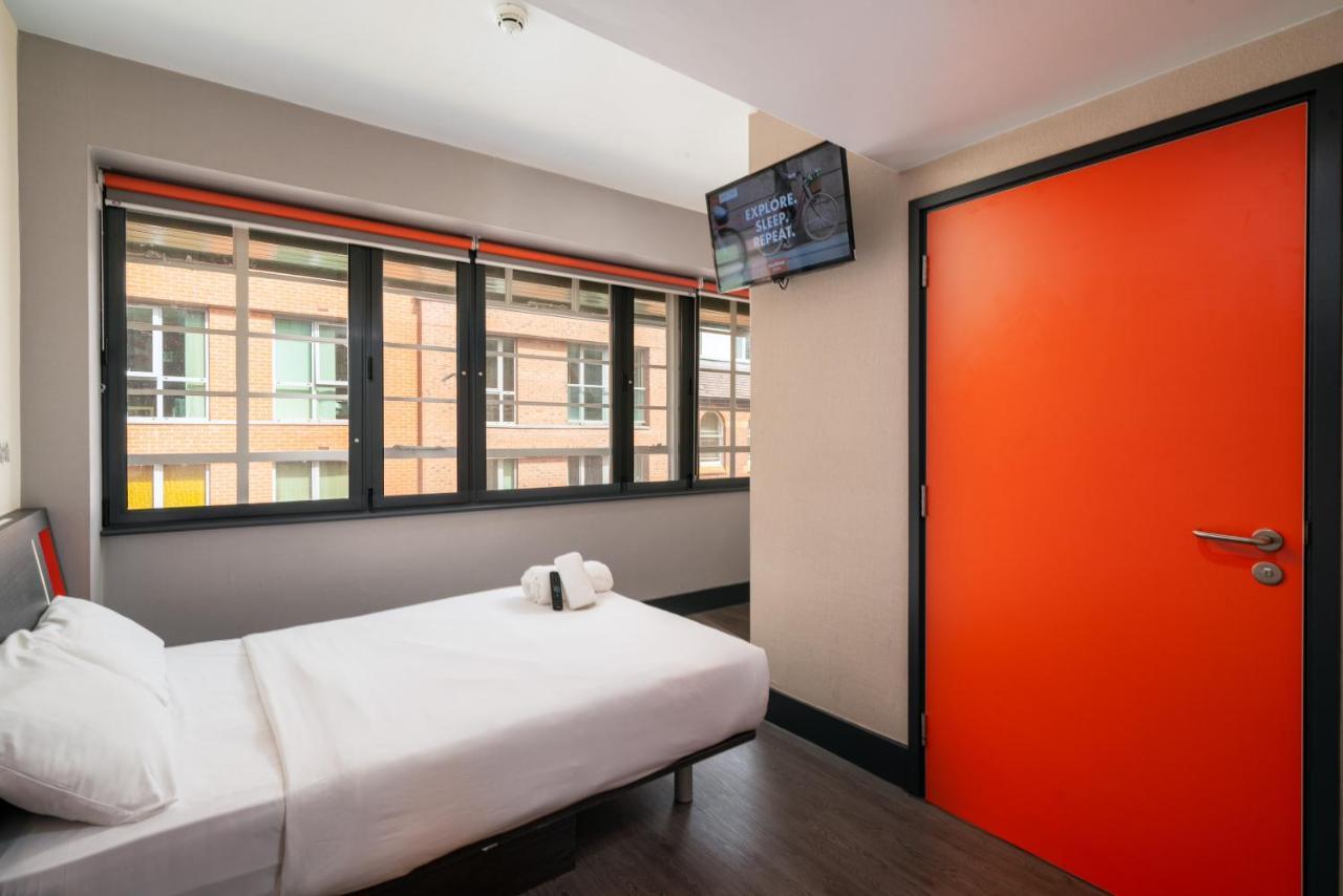 Easyhotel Бирмингам Екстериор снимка