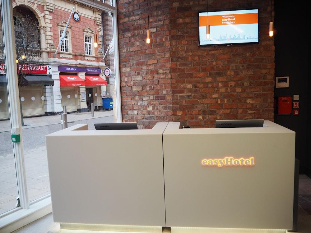 Easyhotel Бирмингам Екстериор снимка
