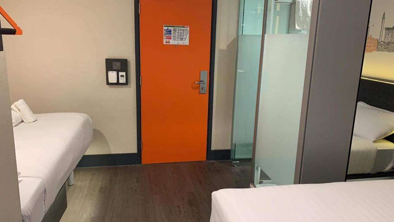 Easyhotel Бирмингам Екстериор снимка