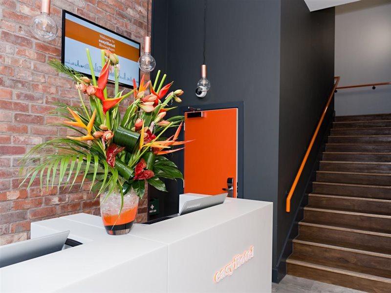 Easyhotel Бирмингам Екстериор снимка