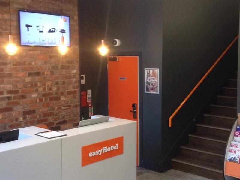 Easyhotel Бирмингам Екстериор снимка